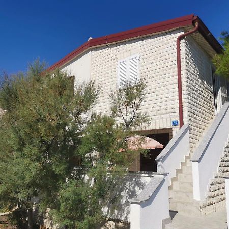 Apartman Irena - Bobovik فير المظهر الخارجي الصورة