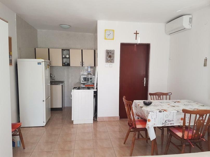 Apartman Irena - Bobovik فير المظهر الخارجي الصورة