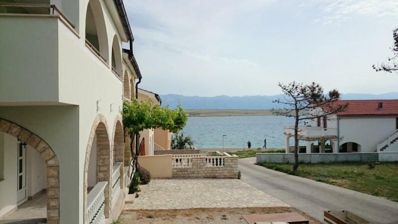 Apartman Irena - Bobovik فير المظهر الخارجي الصورة