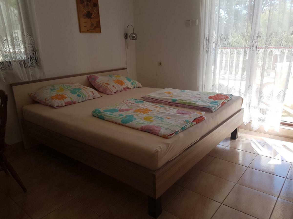 Apartman Irena - Bobovik فير المظهر الخارجي الصورة